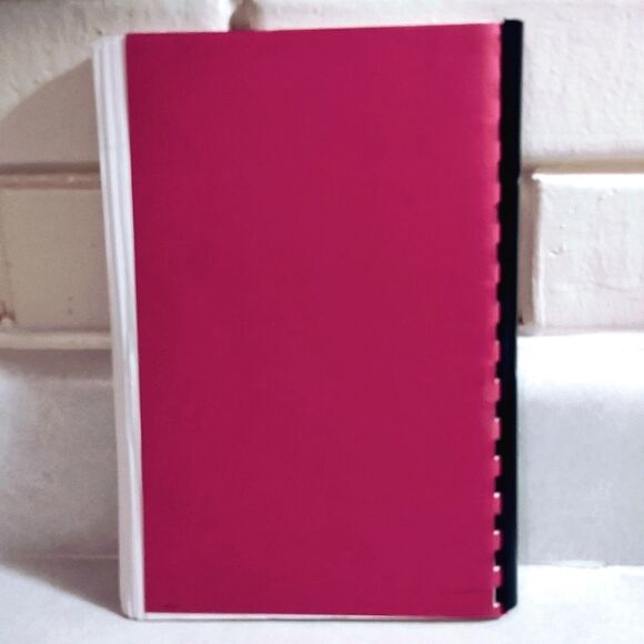 VINTAGE MOM'S COOKING - TV VIEWERS COOKBOOK (Vintage) - Picture 2 of 6